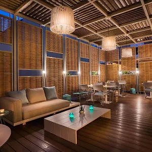 Pirineos By Pierre & Hotell